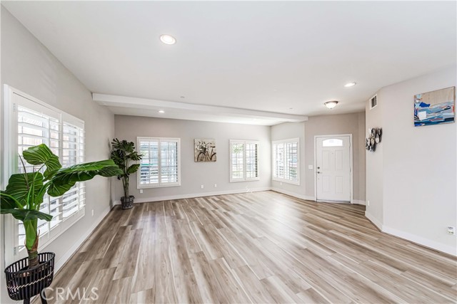 Detail Gallery Image 4 of 23 For 607 N Walnut St a,  La Habra,  CA 90631 - 3 Beds | 2/1 Baths