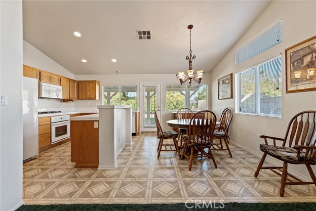 MLS #SR25237164 image #11