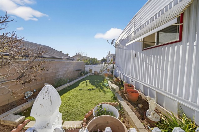 Detail Gallery Image 3 of 29 For 12656 2nd St #55,  Yucaipa,  CA 92399 - 2 Beds | 1 Baths