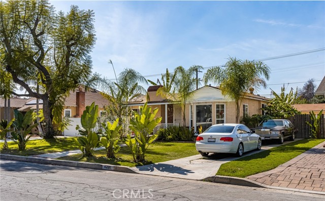 4201 Heather Road, Long Beach, California 90808, 2 Bedrooms Bedrooms, ,2 BathroomsBathrooms,Single Family Residence,For Sale,Heather,OC25036460