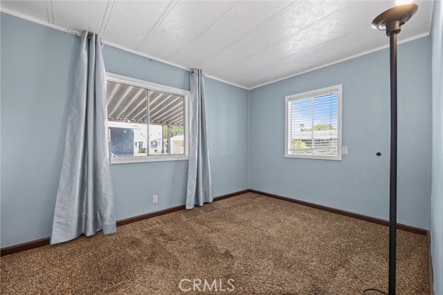 Detail Gallery Image 31 of 40 For 4 Dogwood Ln, Bakersfield,  CA 93308 - 3 Beds | 2 Baths