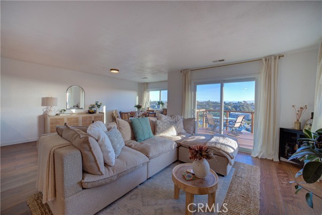 Detail Gallery Image 7 of 26 For 650 Vista Pacifica Cir, Pismo Beach,  CA 93449 - 2 Beds | 2/1 Baths