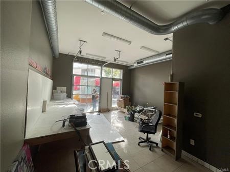 133 The Promenade N, Long Beach CA: https://media.crmls.org/medias/4956ec71-4184-43be-99c1-bb3dd63a443b.jpg