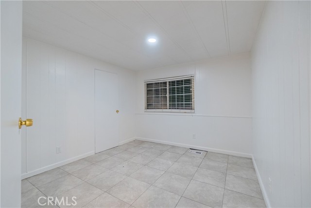 Detail Gallery Image 23 of 41 For 9426 Tamarisk #21,  Hesperia,  CA 92345 - 4 Beds | 2 Baths