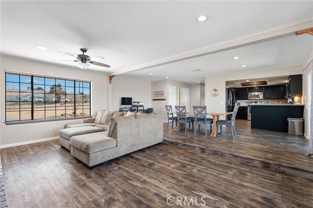 Detail Gallery Image 6 of 30 For 7686 Hilton Ave, Yucca Valley,  CA 92284 - 2 Beds | 2 Baths