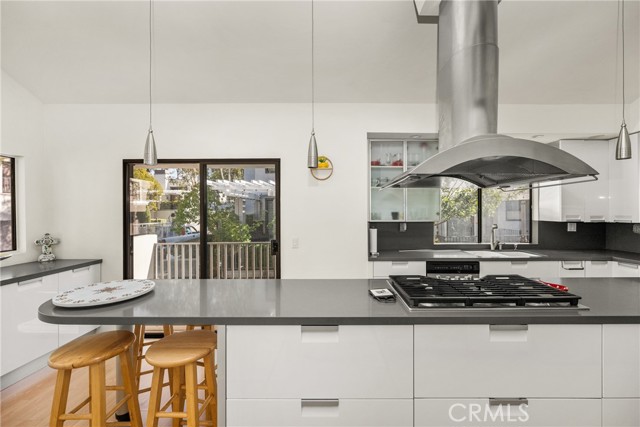 Detail Gallery Image 16 of 35 For 8 Southwind, Irvine,  CA 92614 - 4 Beds | 2/1 Baths