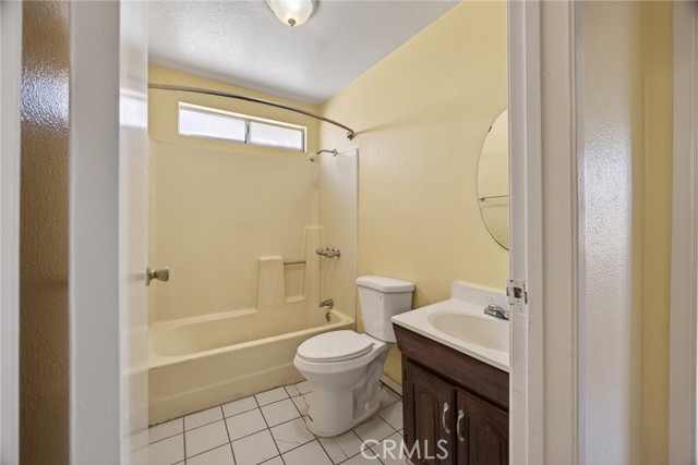 Detail Gallery Image 34 of 49 For 5021 Brayton, Long Beach,  CA 90807 - 5 Beds | 2 Baths
