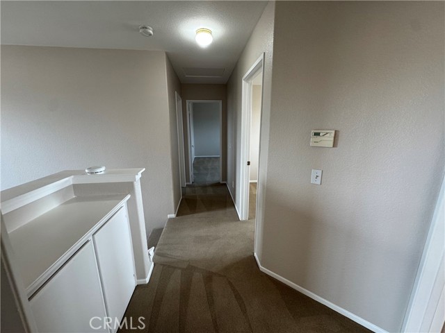 19004 Ivanpah Way, Apple Valley CA: https://media.crmls.org/medias/495ae5f5-e6db-494d-9dae-09e8995cc09f.jpg