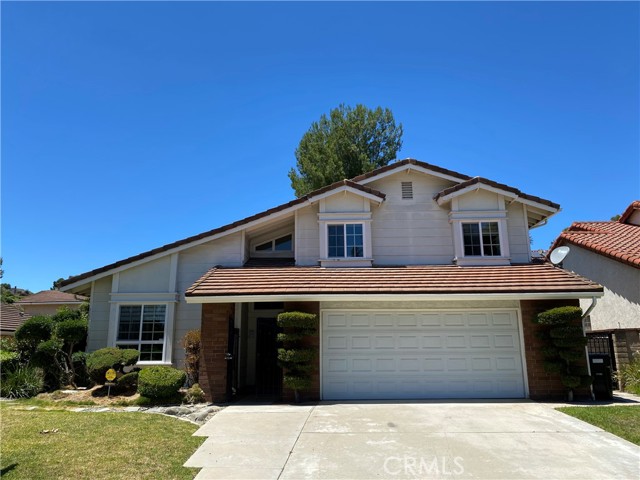 Detail Gallery Image 1 of 15 For 2043 Shaded Wood Rd, Diamond Bar,  CA 91789 - 4 Beds | 3 Baths