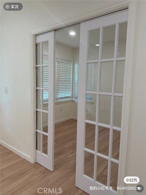 Detail Gallery Image 7 of 10 For 1234 N Ontario, Burbank,  CA 91505 - 3 Beds | 3 Baths