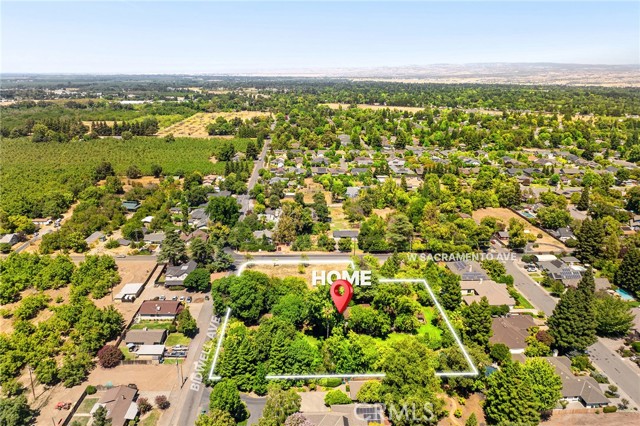 2176 Bidwell Avenue, Chico CA: https://media.crmls.org/medias/495cc397-0c0c-48c0-bacb-3df98378debf.jpg