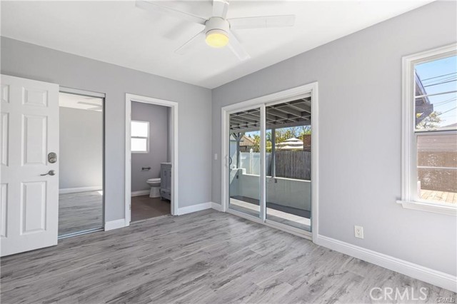 Detail Gallery Image 2 of 12 For 11140 Vanowen St, North Hollywood,  CA 91605 - 3 Beds | 2 Baths