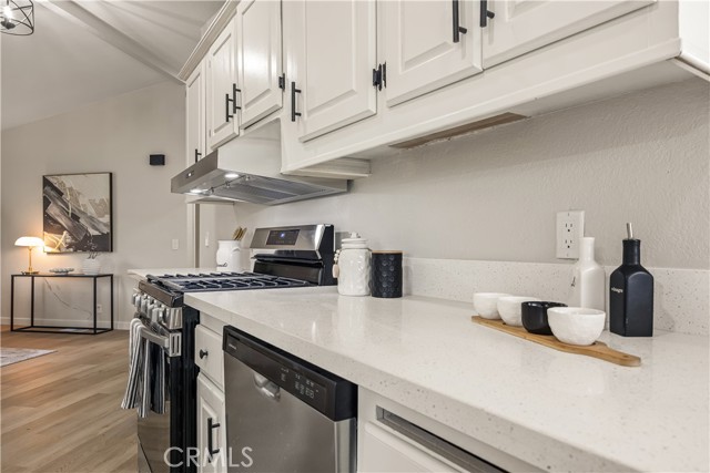 Detail Gallery Image 14 of 34 For 34842 Lyn Ave, Hemet,  CA 92545 - 3 Beds | 2 Baths