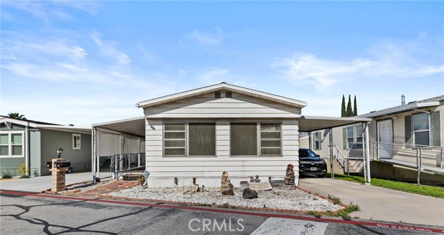 Detail Gallery Image 3 of 34 For 22111 Newport Ave #68,  Grand Terrace,  CA 92313 - 2 Beds | 2 Baths