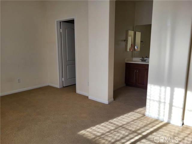 Detail Gallery Image 4 of 17 For 64 Shadowplay, Irvine,  CA 92620 - 3 Beds | 3 Baths