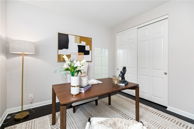 12 Starflower, Lake Forest CA: https://media.crmls.org/medias/495ebbad-fb98-4363-867f-dc3f4a5193e2.jpg