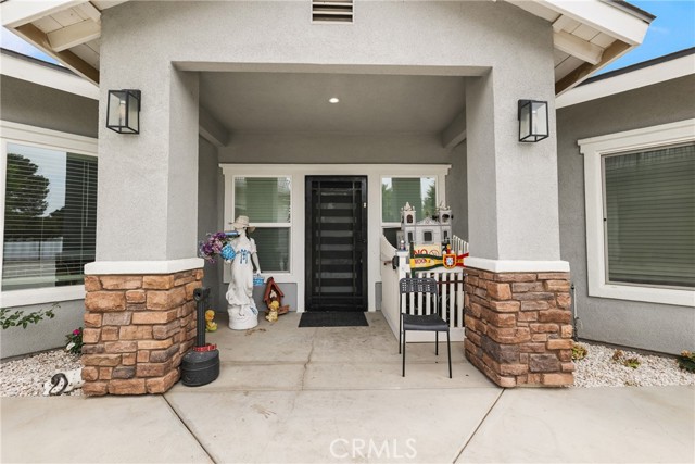 8963 Bold Ruler Lane, Jurupa Valley CA: https://media.crmls.org/medias/495ecc13-e835-4919-84d2-4feb1f54d0b5.jpg