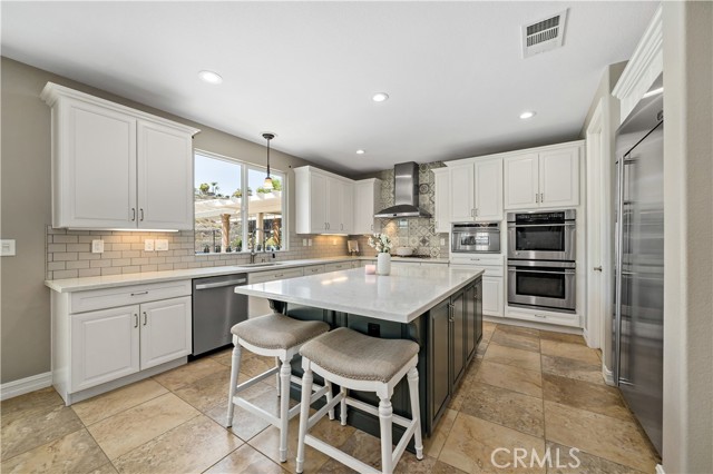 34150 Starpoint Street, Temecula CA: https://media.crmls.org/medias/495ed0a1-4d41-4d38-bbd3-54bdb38739d3.jpg