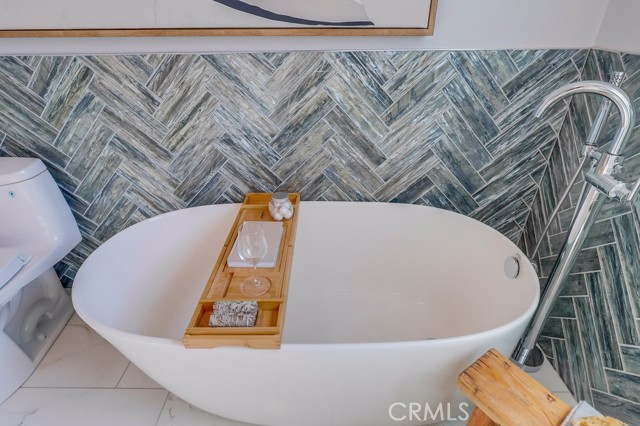 690 W Paseo Del Mar, San Pedro CA: https://media.crmls.org/medias/495eddae-684a-4f91-b747-662f6b1a8557.jpg