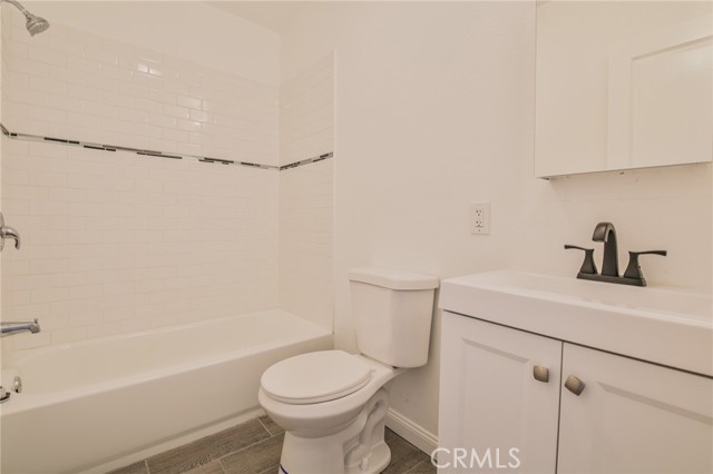 Detail Gallery Image 27 of 48 For 1814 W 68th St, Los Angeles,  CA 90047 - 3 Beds | 2 Baths