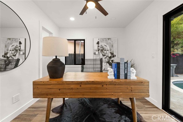 4817 Macafee Road, Torrance CA: https://media.crmls.org/medias/495f0eab-d5df-4119-9511-dd3c2e93b92d.jpg