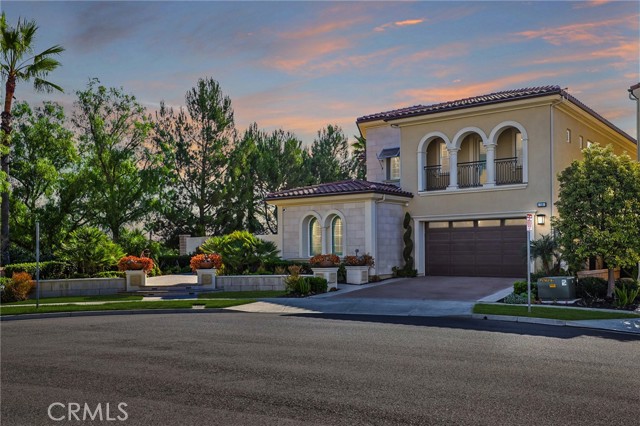 Detail Gallery Image 4 of 70 For 10 Hyacinth, Lake Forest,  CA 92630 - 5 Beds | 5/1 Baths