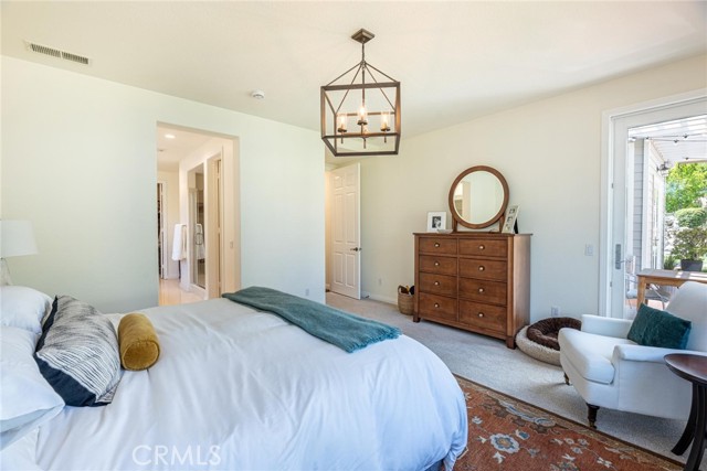 26941 Redwood Bluff Lane, Valencia CA: https://media.crmls.org/medias/495f40b1-2301-4696-9baa-3779db74c462.jpg