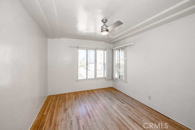 709 N Howard Street, Glendale CA: https://media.crmls.org/medias/4960e7af-6b1a-488a-9f50-35dfc108b2b4.jpg