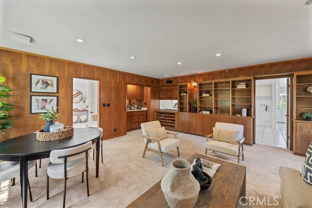 6451 E Shire Way, Long Beach CA: https://media.crmls.org/medias/49619790-7453-451c-8a00-a930be06e2f6.jpg