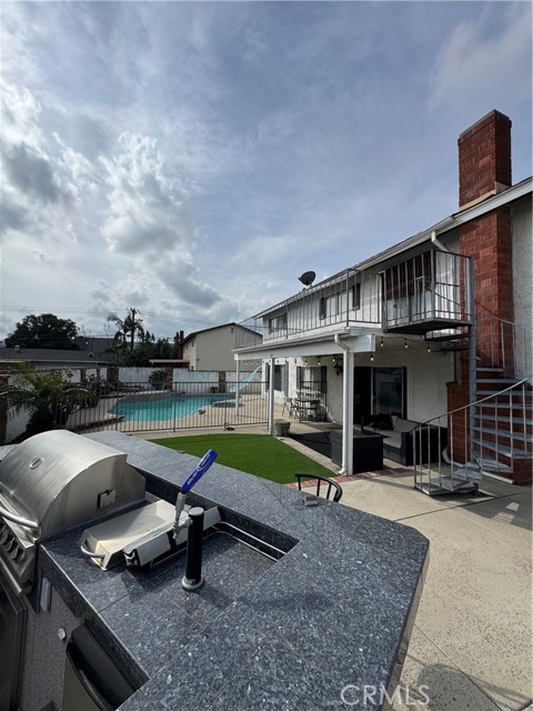 Detail Gallery Image 7 of 16 For 13681 San Juan Ct, Chino,  CA 91710 - 5 Beds | 2/1 Baths