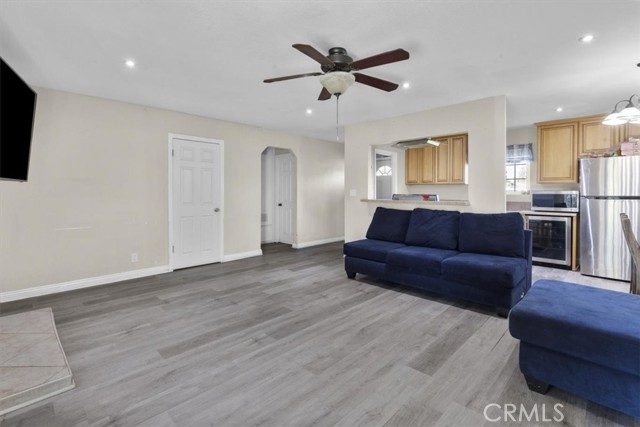 Detail Gallery Image 8 of 18 For 1386 E 6th, Ontario,  CA 91764 - 3 Beds | 1/1 Baths