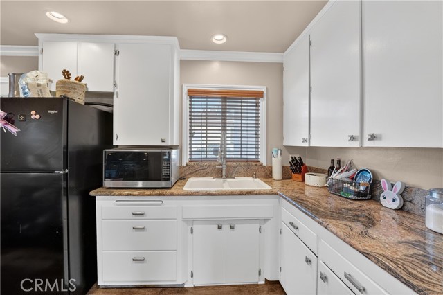 Detail Gallery Image 12 of 37 For 4049 Martin Luther King Jr, Lynwood,  CA 90262 - 3 Beds | 2 Baths