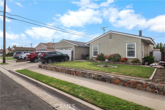 Detail Gallery Image 22 of 23 For 10305 Eudora Avenue, Buena Park,  CA 90620 - 4 Beds | 2 Baths