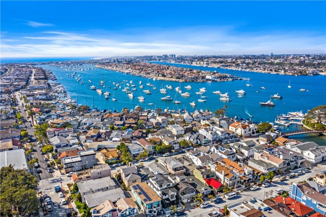 Detail Gallery Image 50 of 58 For 1613 E Balboa, Newport Beach,  CA 92661 - 4 Beds | 2 Baths