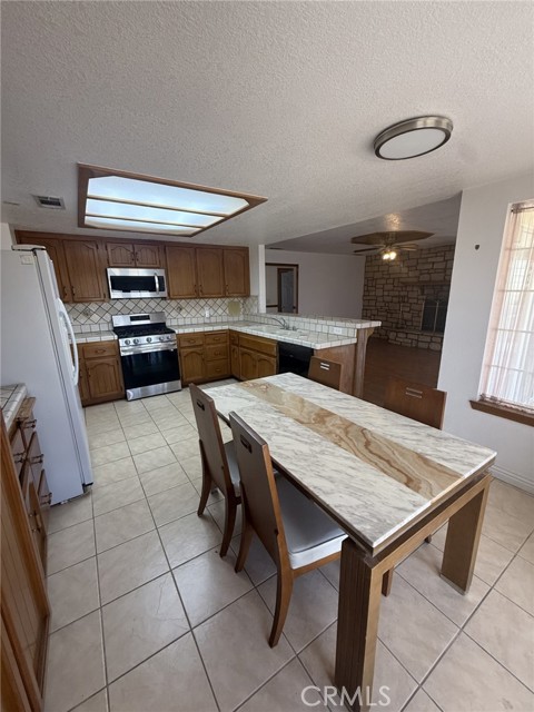 3 Bed Home for Sale in Helendale, California