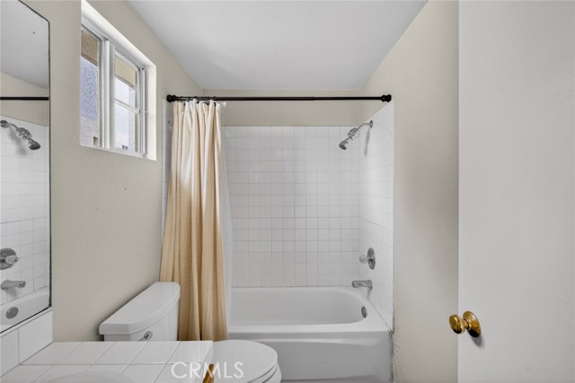 Detail Gallery Image 25 of 59 For 237 Avenida Montalvo #B,  San Clemente,  CA 92672 - 3 Beds | 3 Baths