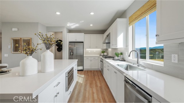 26669 Blue Hills Loop, Valencia CA: https://media.crmls.org/medias/4967a69d-4475-49ce-8965-222dec45cc24.jpg