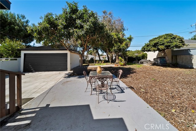 Detail Gallery Image 21 of 22 For 3549 S Cochran Ave, Los Angeles,  CA 90016 - 3 Beds | 2 Baths
