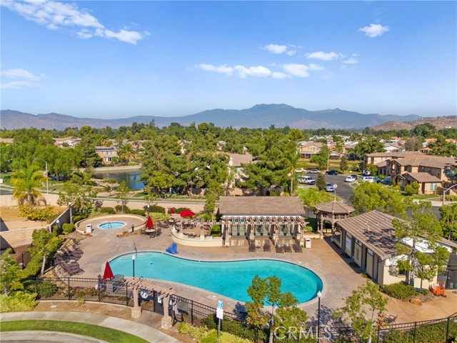 1829 Overland Court, Hemet CA: https://media.crmls.org/medias/496865a0-015c-4e19-9dbc-610c35ab739b.jpg