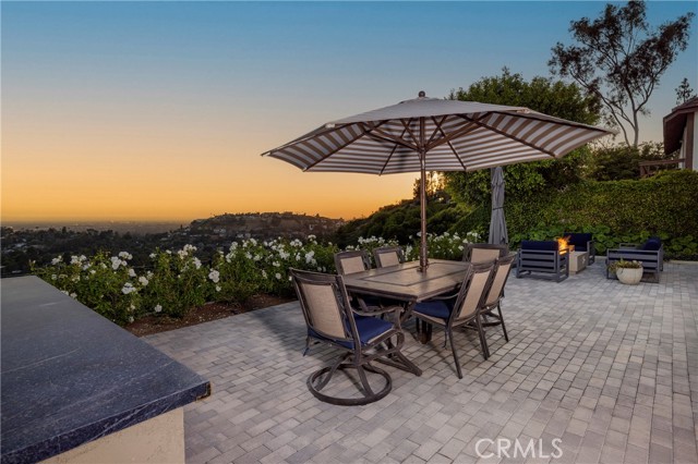 Detail Gallery Image 12 of 23 For 6304 E West View Dr, Orange,  CA 92869 - 4 Beds | 2/1 Baths