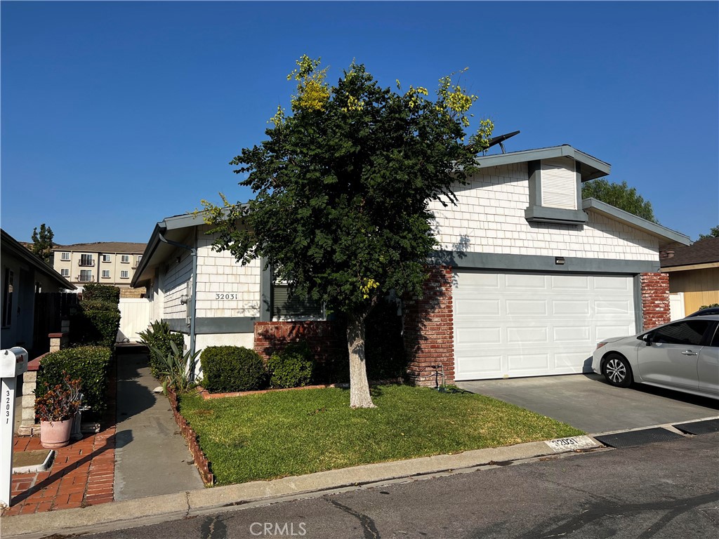 32031 Emerald Lane