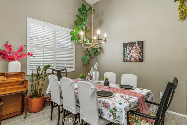23591 Madison Avenue, Murrieta CA: https://media.crmls.org/medias/496926e4-f05a-4969-a274-c70745674310.jpg