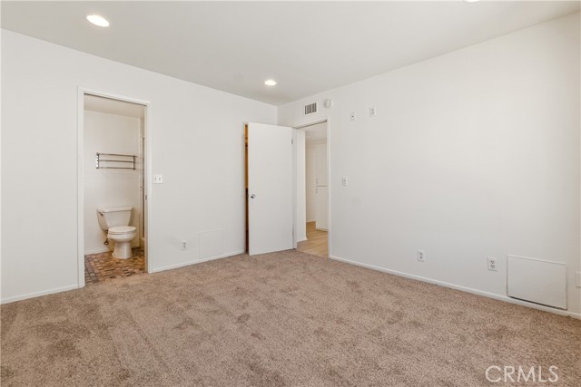 Detail Gallery Image 24 of 55 For 600 Monterey Bld #8,  Hermosa Beach,  CA 90254 - 2 Beds | 2 Baths