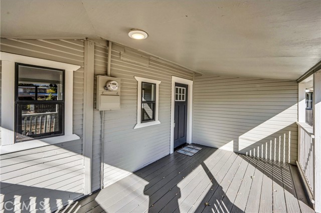 Detail Gallery Image 3 of 20 For 12940 1st, Clearlake Oaks,  CA 95423 - 2 Beds | 2 Baths