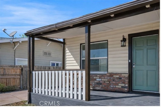 Detail Gallery Image 4 of 35 For 210 E Bush St, Lemoore,  CA 93245 - 3 Beds | 1 Baths