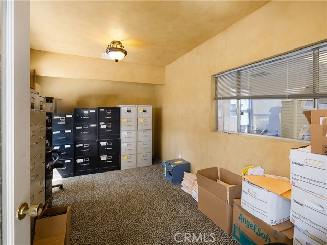 Image 9 of 41 For 713 El Segundo Boulevard
