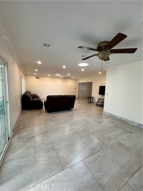 Detail Gallery Image 6 of 26 For 1233 S California, Monrovia,  CA 91016 - 2 Beds | 2 Baths