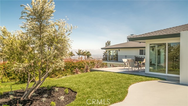 27333 Rainbow Ridge Road, Palos Verdes Peninsula, California 90274, 4 Bedrooms Bedrooms, ,3 BathroomsBathrooms,Residential,Sold,Rainbow Ridge,SB22081661