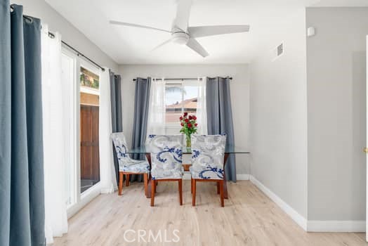 7839 Los Arboles Place, Riverside CA: https://media.crmls.org/medias/496c50c9-79d6-416b-8934-65d7ef68179e.jpg