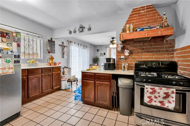 2660 Newell Street, County - Los Angeles CA: https://media.crmls.org/medias/496cb4a9-741e-42bb-aac4-21760a9ee9db.jpg